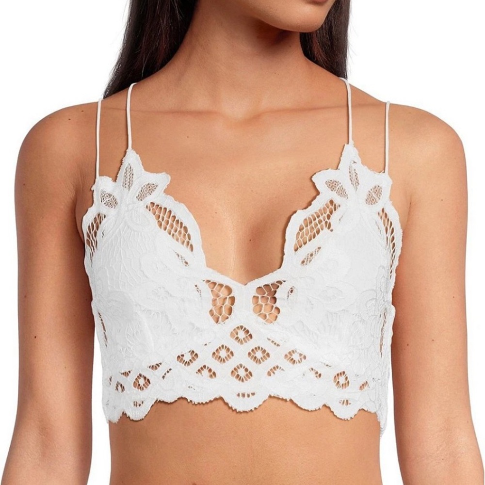 ⭐️FP One Adella Bralette⭐️ NWOT